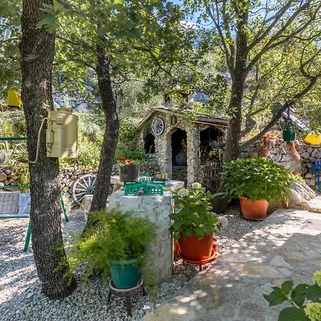 Karla Planinska Kuca Chalet